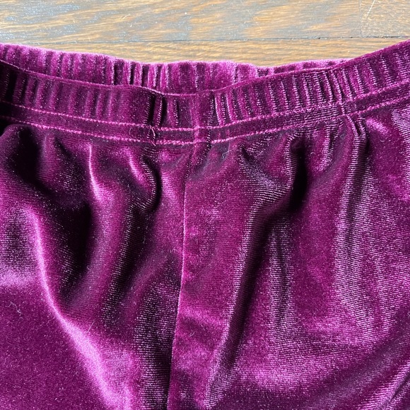 Burgundy Velvet Contrast Crop Top Two-Piece Set - Picture 4 of 7